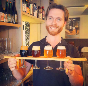 Proefplankje bij Stadsbrouwerij Wageningen