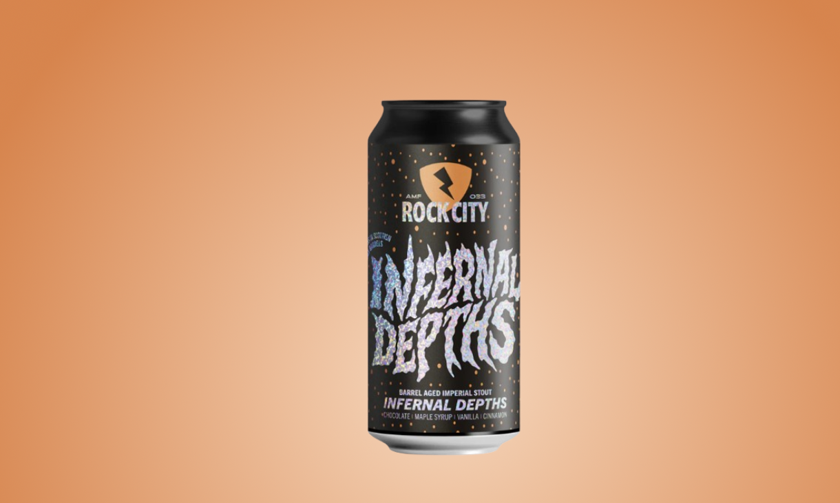 Zwarte blik van Rock City Infernal Depths op een oranje achtergrond.
